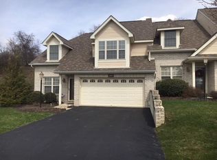 207 Rocky Cir, Oakdale, PA 15071