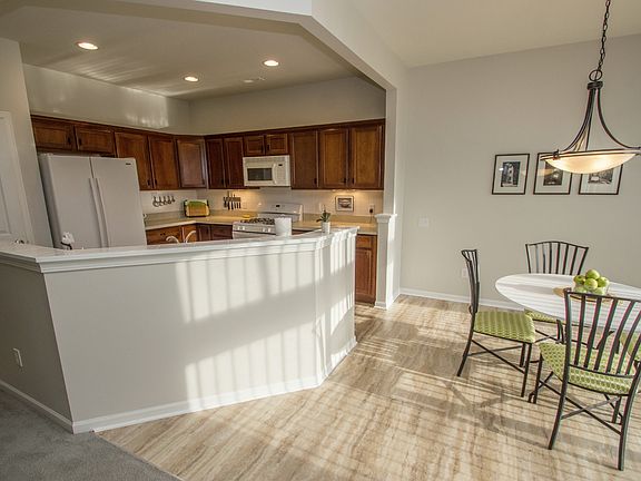 5th image of 38091 Princeton Dr