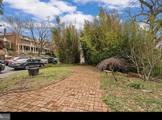 3430 Oakwood Ter NW, Washington, DC 20010