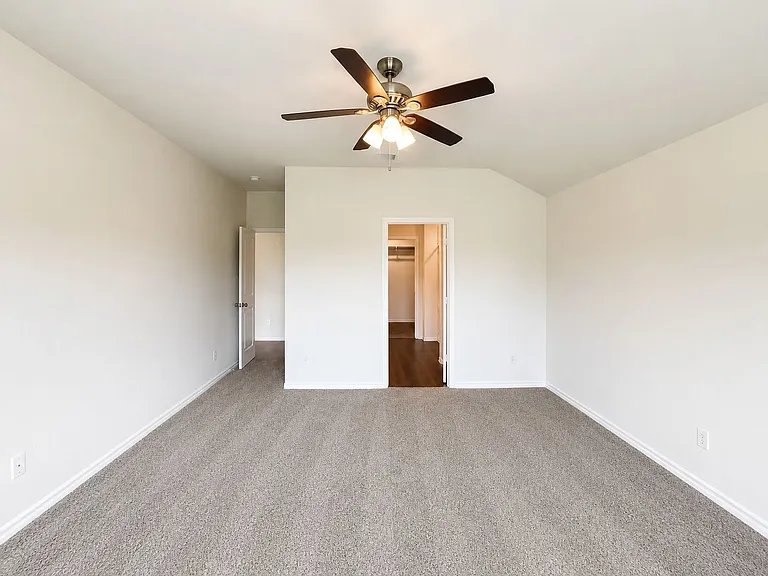 2117 Berrywood Dr — Photo 12