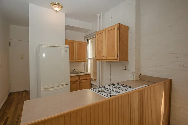 Rented by Brown Harris Stevens | media 10