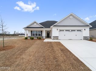 121 Sanctuary St, Jacksonville, NC 28546