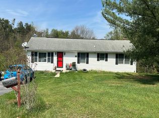 94 Bluejay Ct, Berkeley Spgs, WV 25411