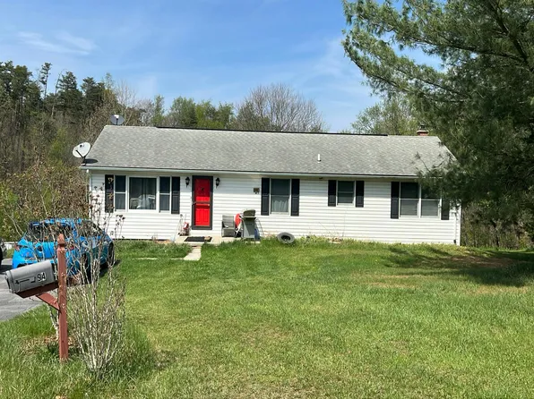 94 Bluejay Ct, Berkeley Spgs, WV 25411