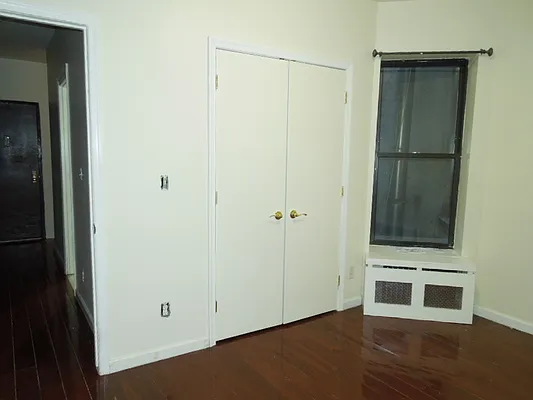 Rented by Washington Realty Corp. | media 22