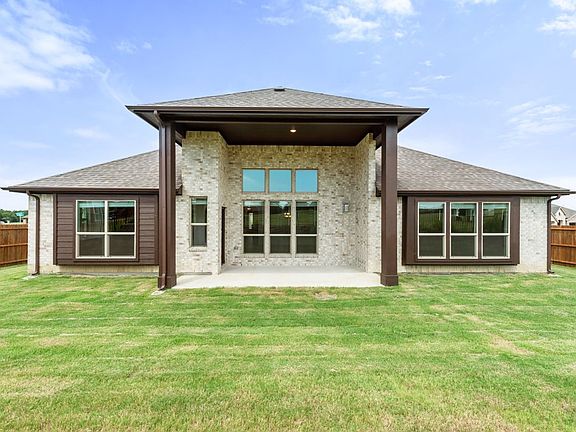 3rd image of 2638 Perdenales Dr