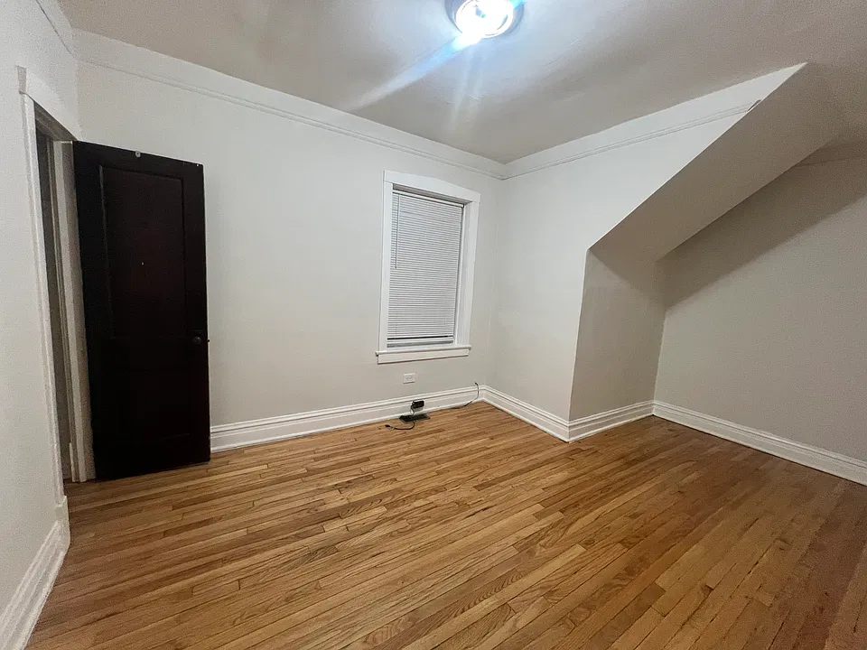 Bedroom 1. Closet to the left