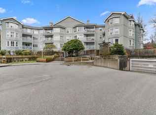 13955 Laurel Dr #405, Surrey, BC