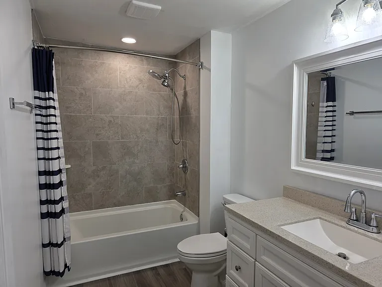 208 Archer St — Photo 10