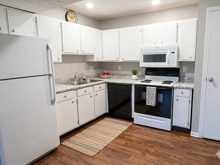 7891 Thornfield Ln #2 — Photo 2