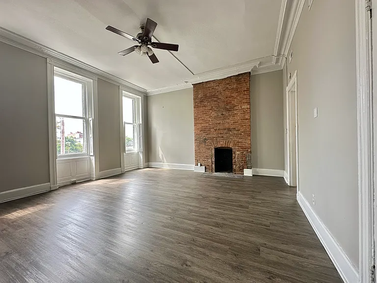 1933 Saint Paul St #2 — Photo 1
