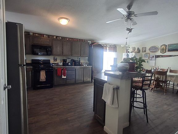 4th image of 2402 Pamelita Dr NE