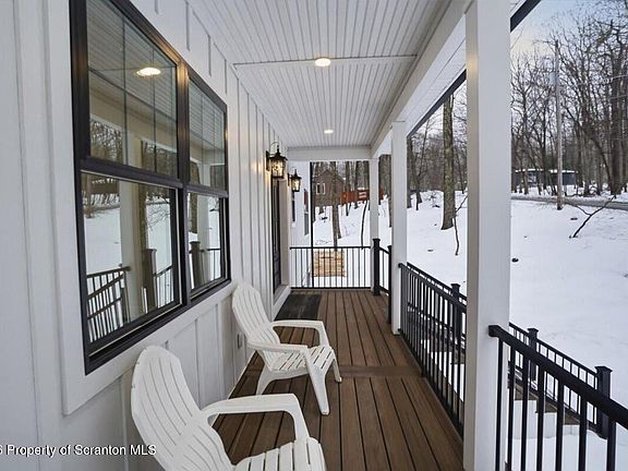 2nd image of 106 Beach Rd