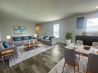 38000 Le Chateau Blvd #460, Clinton Township, MI 48038