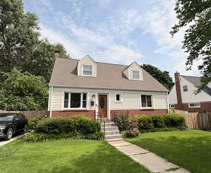 13520 Grenoble Dr — Photo 1