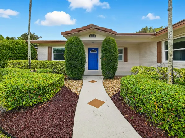 166 Alcazar Street, Royal Palm Beach, FL 33411