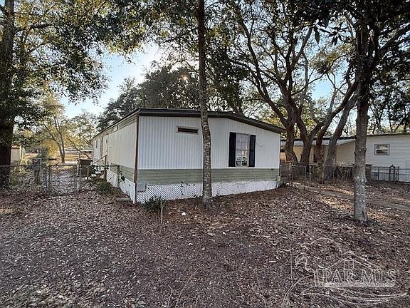 5th image of 1031 Everglade Dr