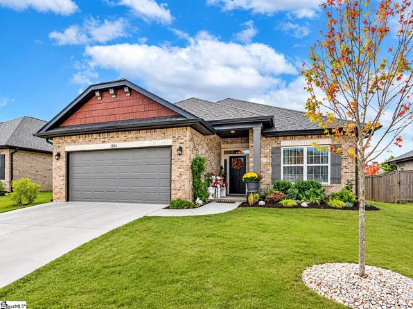 108 Red Hollow Rd, Simpsonville, SC 29681