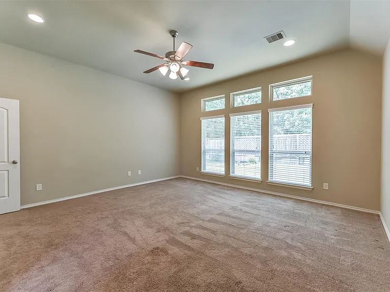 248 Clementine Ct — Photo 22