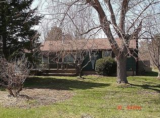 4660 Plank Rd, Lockport, NY 14094