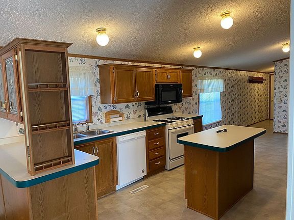 4th image of 3944 Ashford Ln