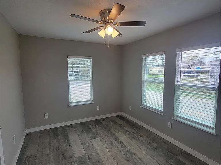 5109 Earline St — Photo 5