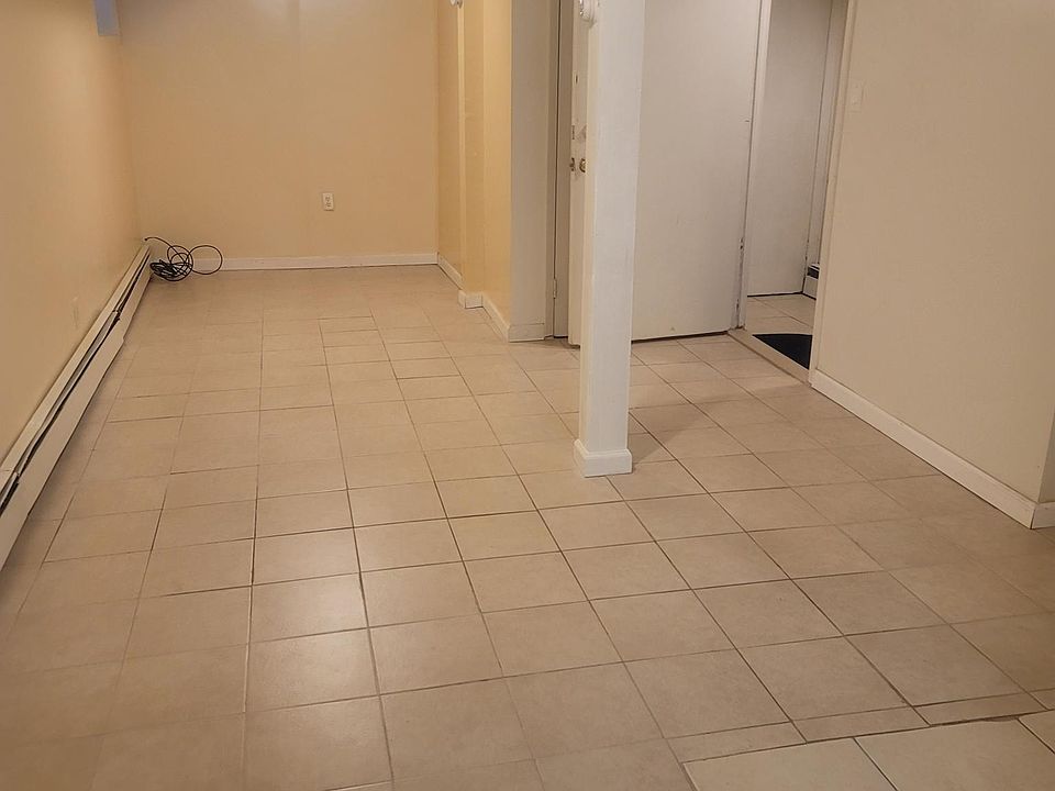 2nd image of 143-10 119th Ave S