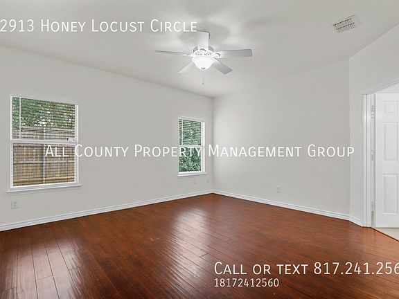5th image of 12913 Honey Locust Cir