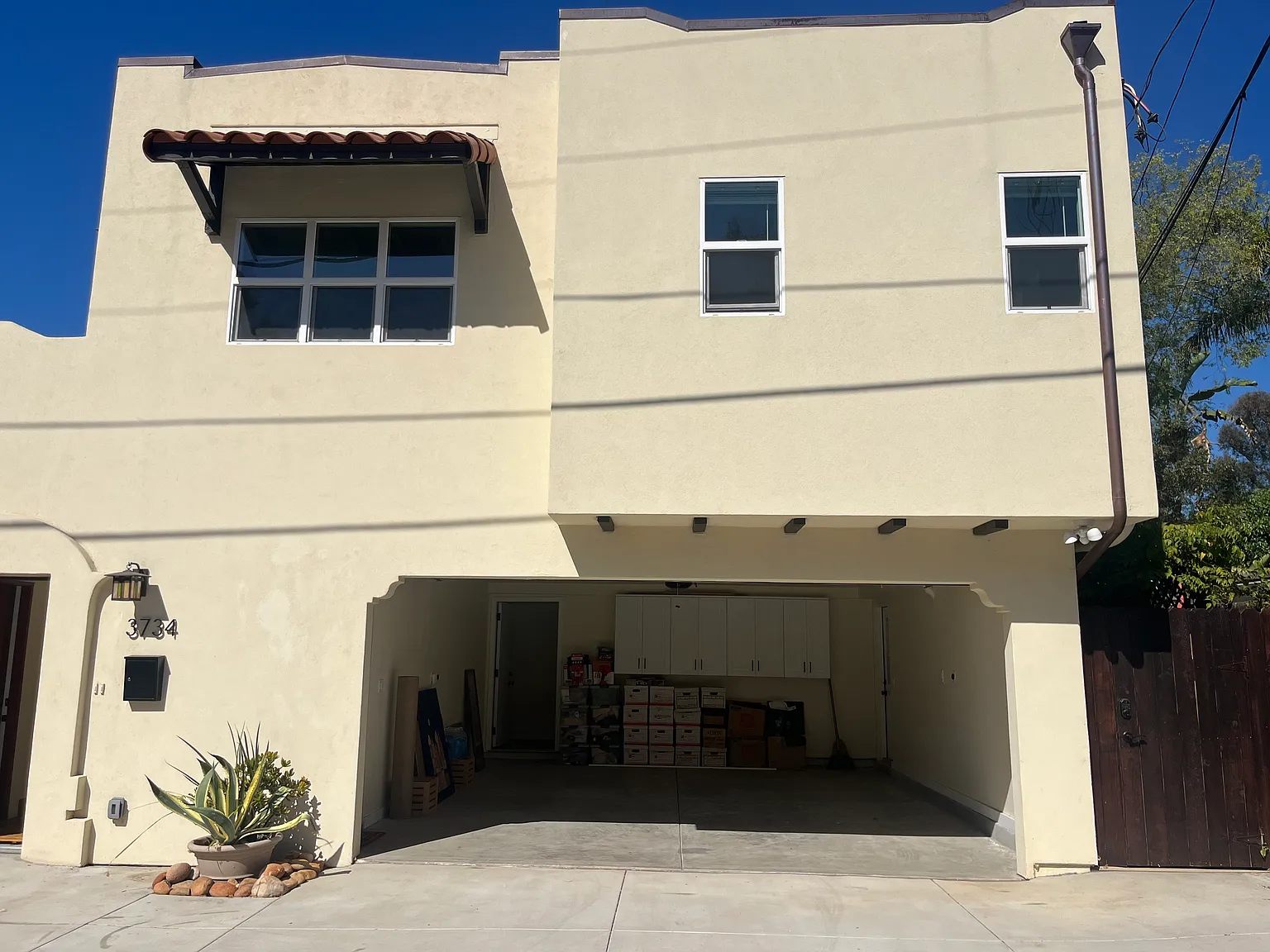 Studio, 407 sqft, $2,295 — Photo 4