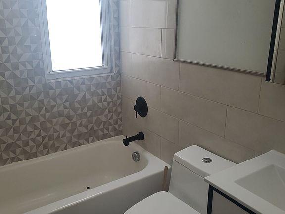 4th image of 167 Armstrong Ave #1E