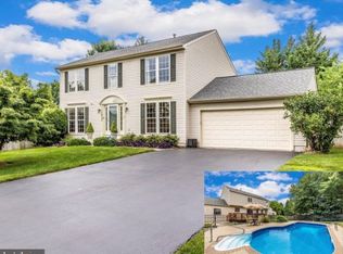 11630 Scarlet Leaf Cir, Germantown, MD 20876