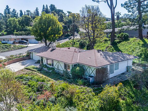 4th image of 9780 Sombra Terrace St