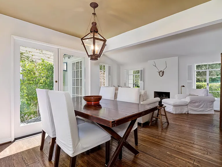 1448 N Beverly Dr — Photo 11