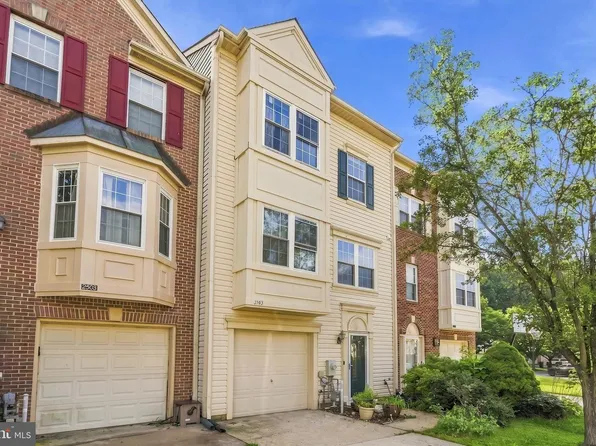 2503 Smoketree Ln, Crofton, MD 21114