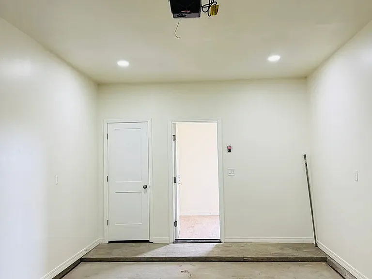 9177 Redbud Rd #2 — Photo 35