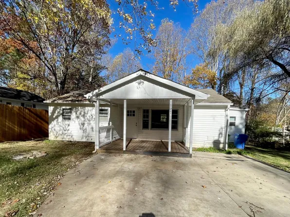 127 Shadowlawn Dr, Asheville, NC 28806