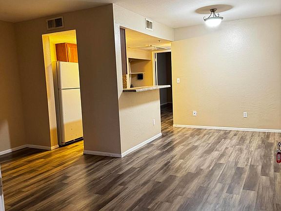 3rd image of 12123 W BELL Road #258