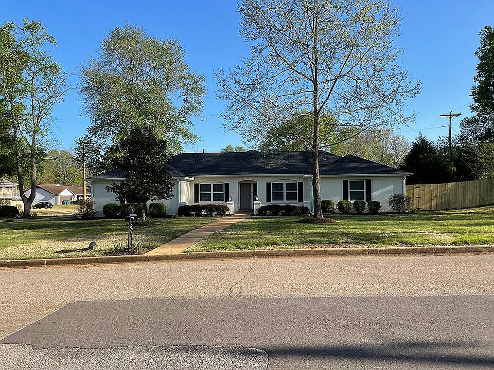 1st image of 7000 Westminster Ln