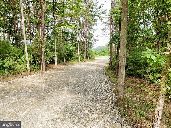 2nd image of 11265 Piney Ridge Rd