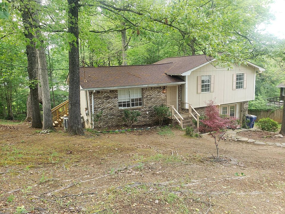 1st image of 617 Loy St