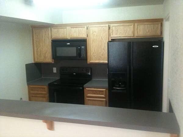 2nd image of 200B Kings Ct