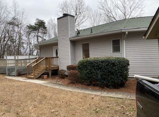 9945 Kings Rd, Gainesville, GA 30506