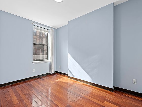 5th image of 43 Canal St Floor 2