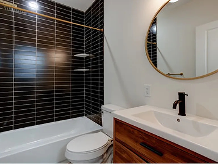 513 Cobbs Creek Parkway — Photo 42