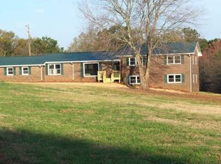 57 Roopville Veal Rd, Roopville, GA 30170