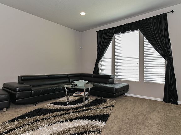 2nd image of 3054 S Newington Ln