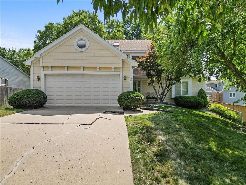 1505 NE 83rd St, Kansas City, MO 64118 Zillow