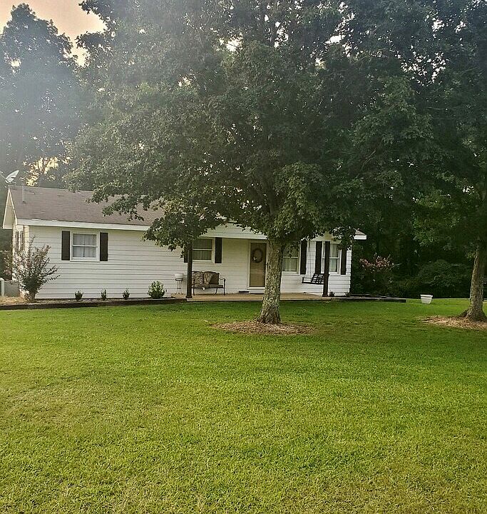2nd image of 3745 Underwood Mountain Rd