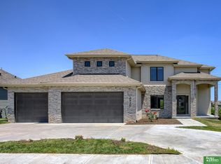 2427 N 187th Ave, Elkhorn, NE 68022