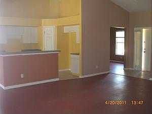 2nd image of 1215 Wells Ave